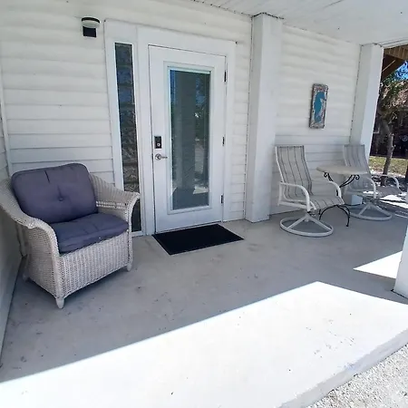 Egret - 1St Floor Freshly Updated Kit W&D 3 Miles To Beach